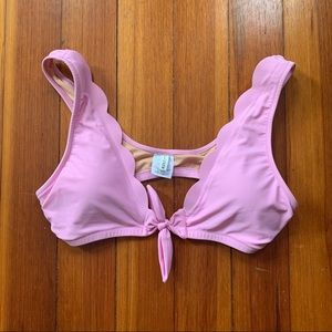NWOT - Jcrew pink scallop-bikini top